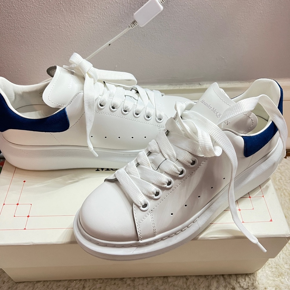 Alexander McQueen Sneakers size 10.5